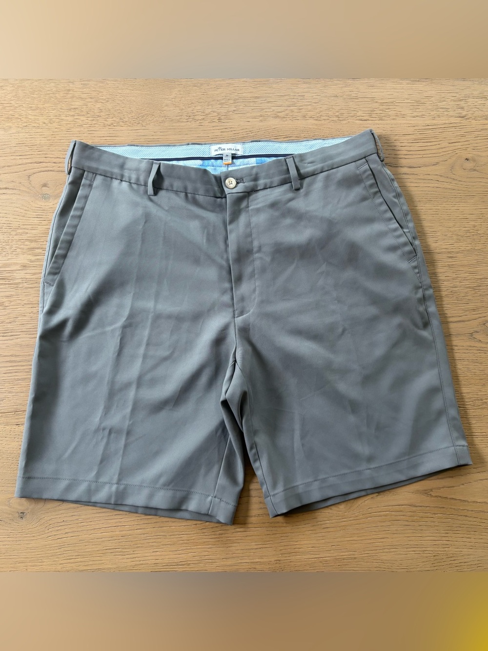 Peter Millar Gray Performance Golf Shorts Men’s Size 36
